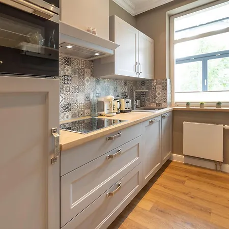 Haus Am Schwalbennest Apartament *